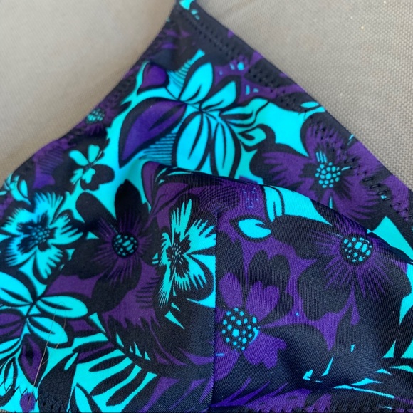 Joe Fresh Flower Bikini Top - Picture 3 of 5